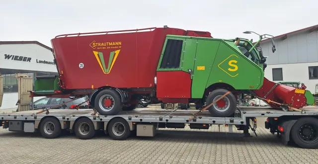 StrautmannSelbstfahrer1_web.jpg
